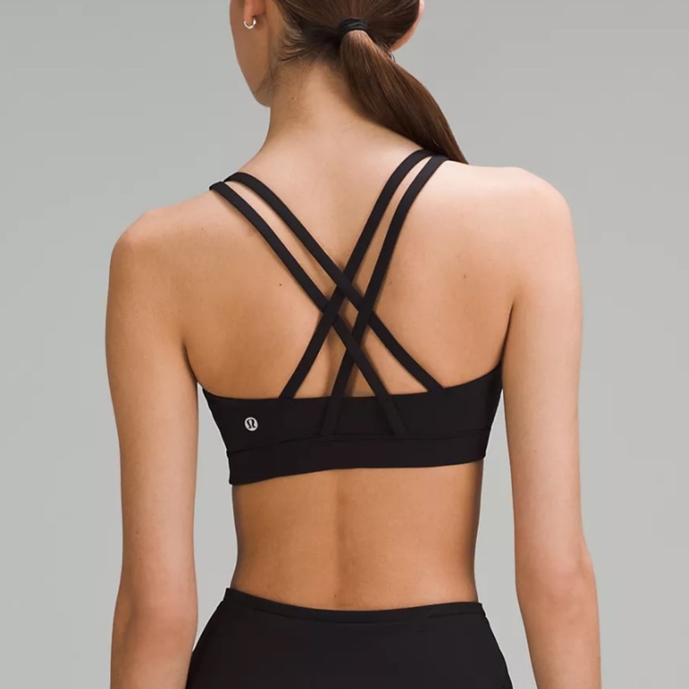 Lululemon Black Energy Strappy Sports Bra size 4